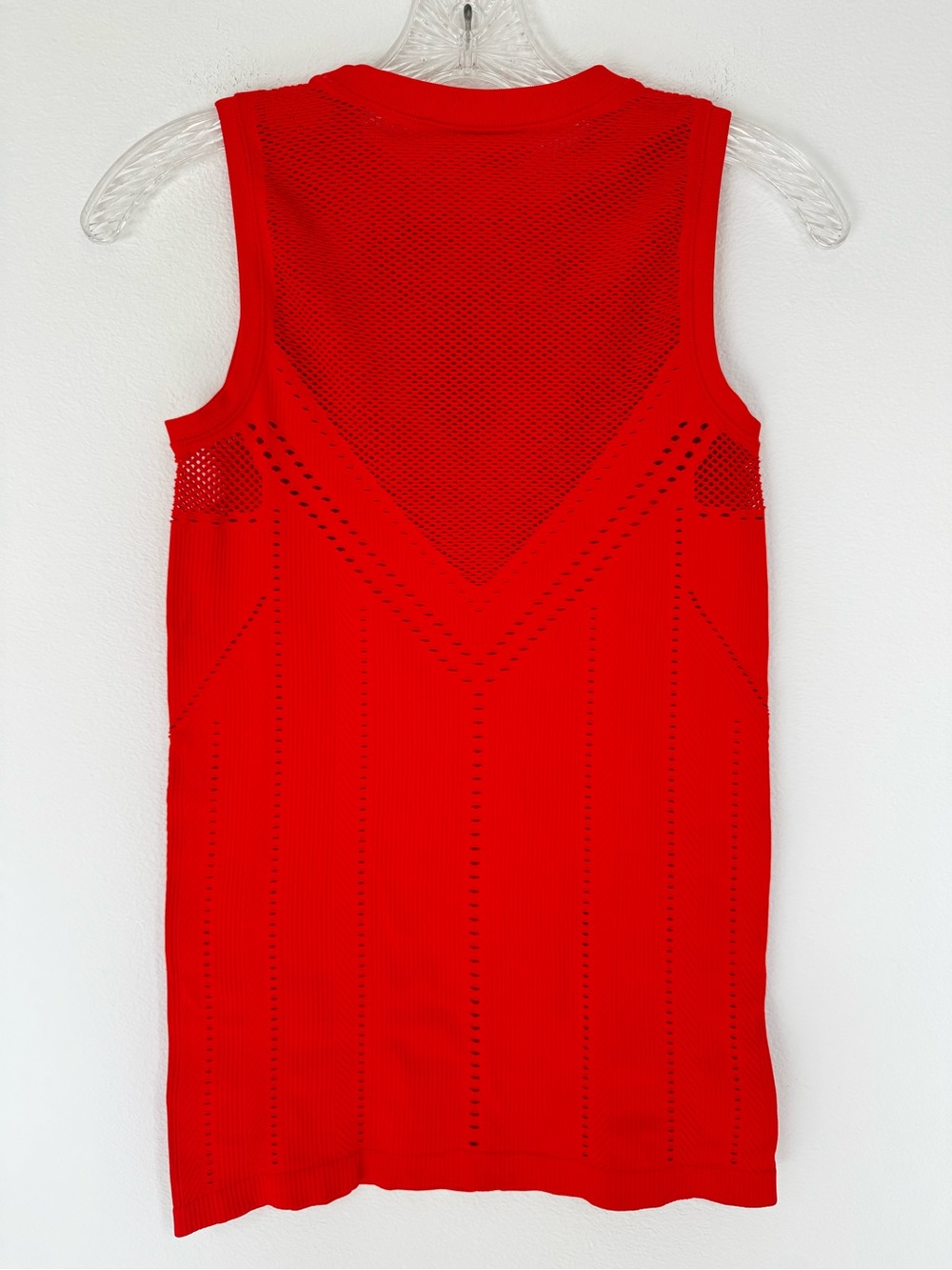 Athleta Red/Orange Oxygen Tank- Size Small - Picture 3 of 3